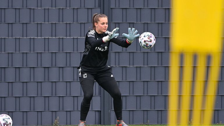 La Red Flames Diede Lemey élue gardienne de l'année en Italie