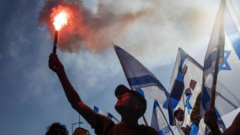 Israël : manifestations contre la réforme judiciaire après un vote crucial à la Knesset
