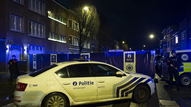 Enquête autour de la mort d'une fillette de 11 ans à Anvers : deux interpellations