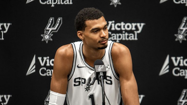 Victor Wembanyama prêt à rejouer en NBA, 8 mois après : "Mes progrès sont incroyables"