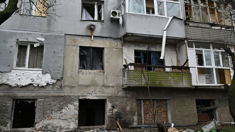 Guerre en Ukraine : un responsable de l'occupation russe de Kherson blessé dans l'explosion de sa voiture