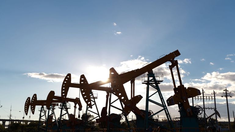 Après l'accord des 27 pour un embargo, les prix du pétrole à leur plus haut niveau en deux mois