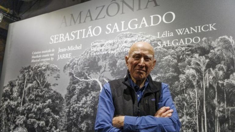Le photographe franco brésilien Sebastião Salgado, exposé à Bruxelles, est mort à 81 ans