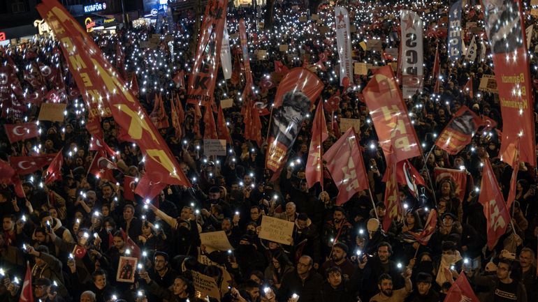 Le Parlement européen préoccupé par la détention d'une étudiante gantoise en Turquie