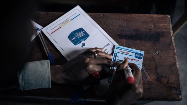 La revue de presse : RDC, élection sous tension - France, loi immigration sous dissension
