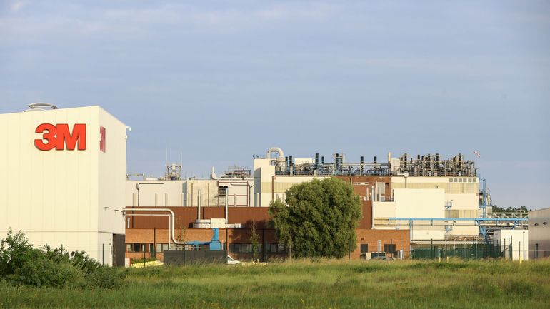 Pollution aux PFAS : l'usine 3M de Zwijndrecht retrouve une petite activité