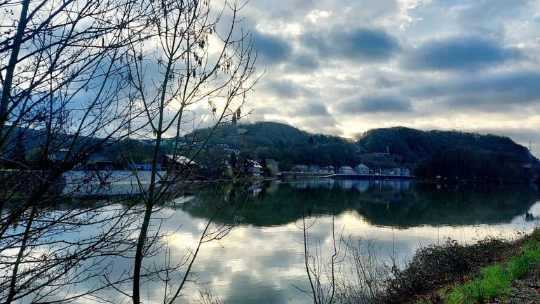 Météo en Belgique : nombreux nuages ce lundi avec un temps généralement sec