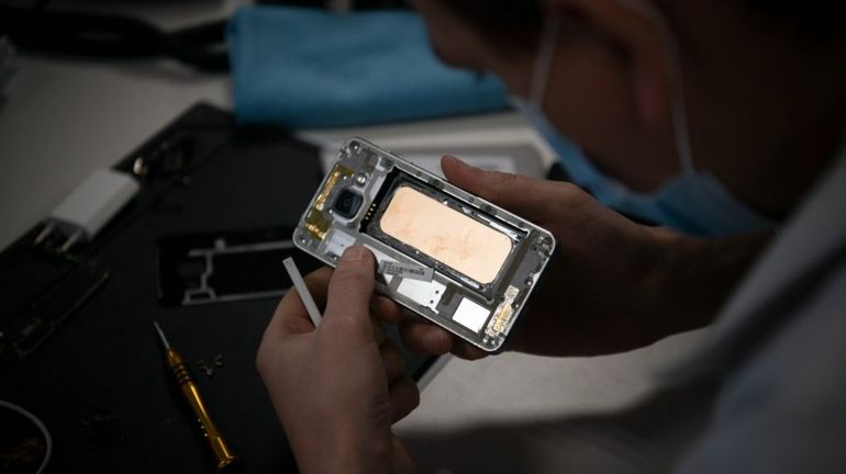 Apple va enfin laisser ses utilisateurs acheter des pièces détachées de ses iPhones afin de les réparer eux-mêmes