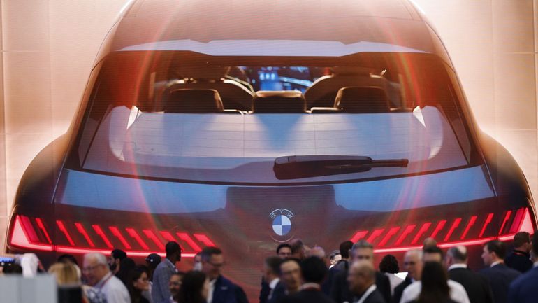 Voitures électriques : l'Europe à la croisée des chemins