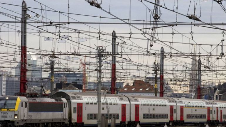 Panne d'aiguillage : le trafic ferroviaire perturbé entre Bruxelles-Nord et Midi