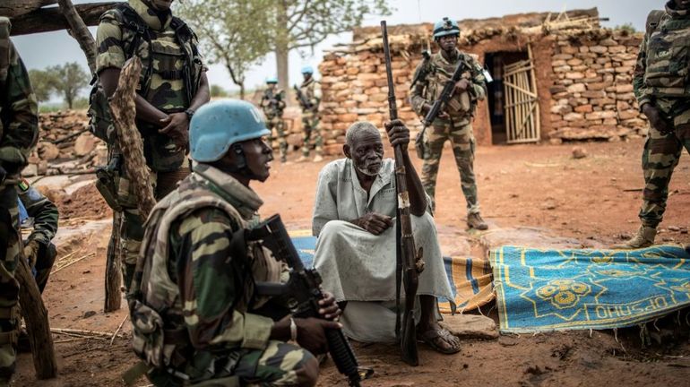 Mali : une cinquantaine de civils tuéspar des djihadistes présumés