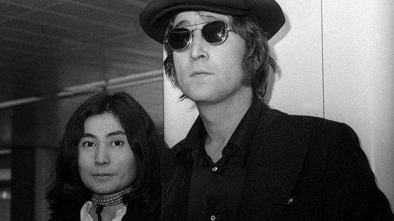 Les lunettes de john lennon best sale