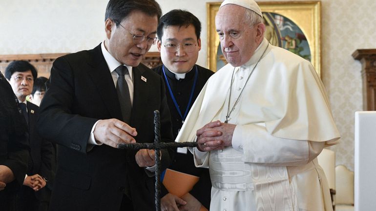 Le Sud-Coréen Moon Jae-in appelle le pape à se rendre en Corée du Nord