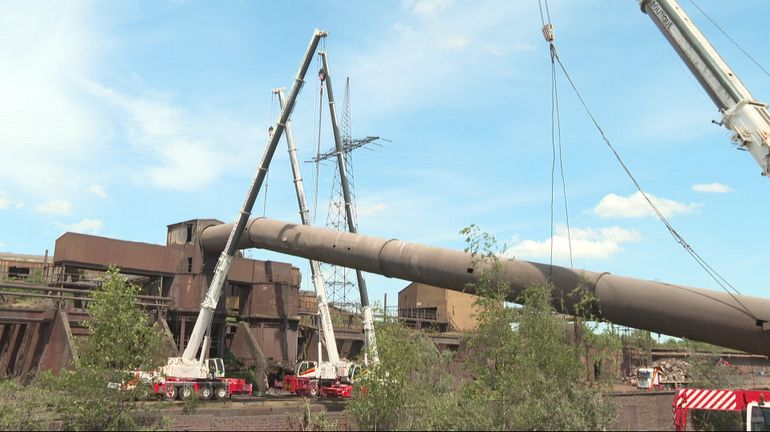 Les 6 passerelles industrielles de Carsid n'enjamberont bientôt plus la Sambre à Marcinelle