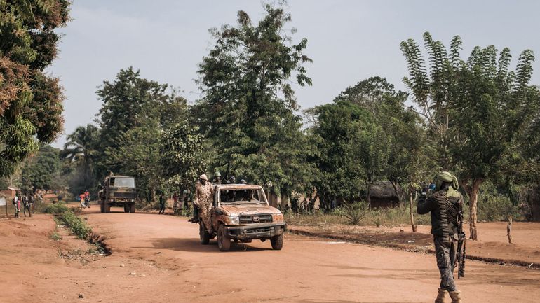 RDC : 4 morts, une dizaine de véhicules incendiés par les ADF en Ituri