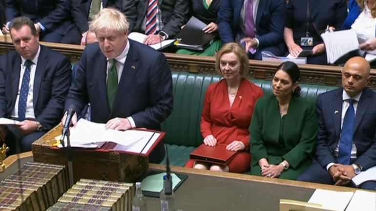 Partygate au Royaume-Uni : Boris Johnson combatif au Parlement malgré la fronde dans son camp