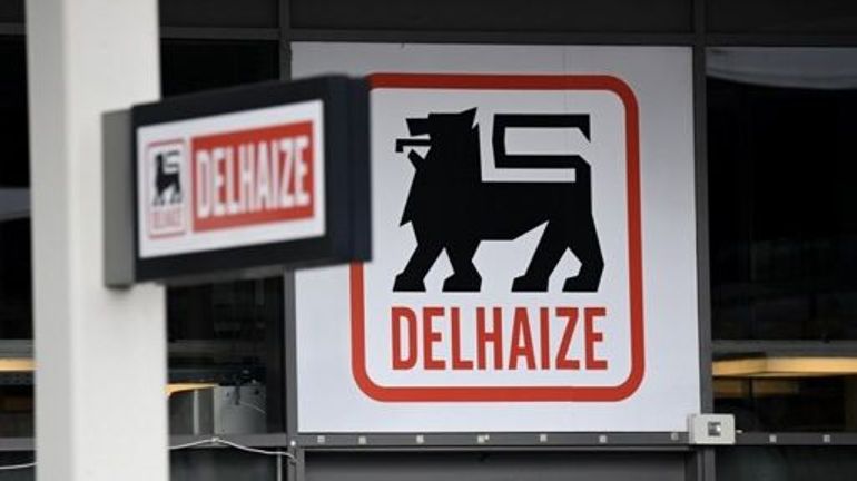 Onze magasins Delhaize fermés, la direction envoie un huissier à Berchem