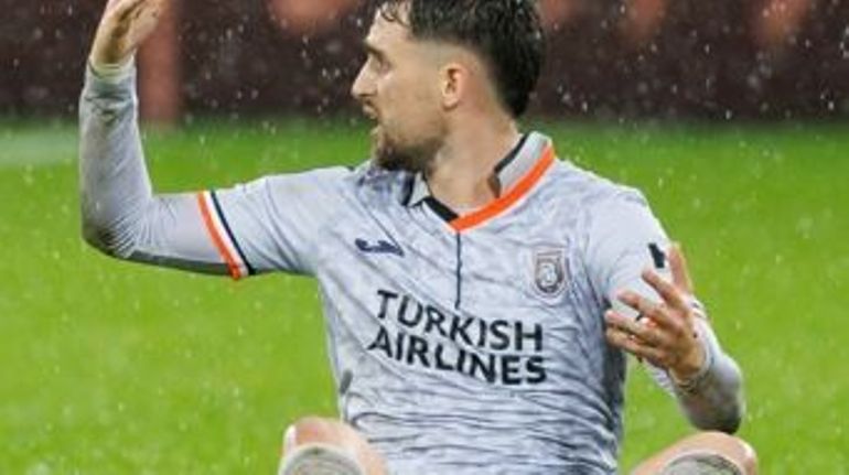 Adnan Januzaj et Basaksehir rejoignent Michy Batshuayi en finale de la Coupe de Turquie