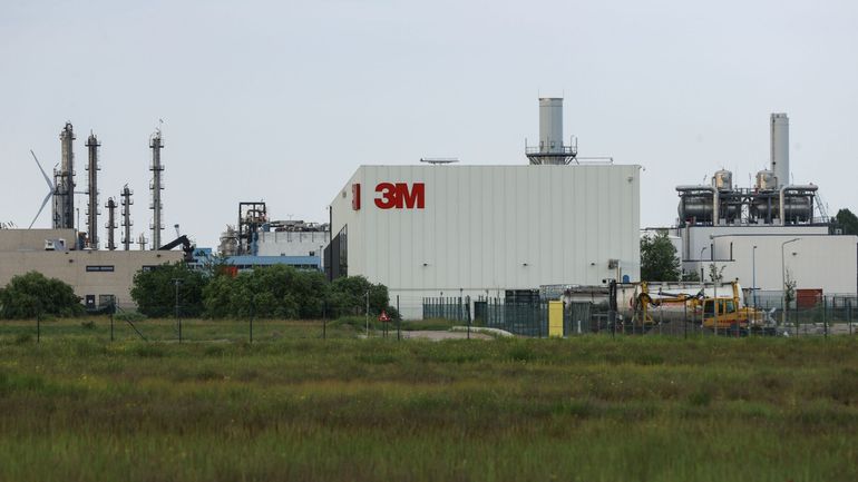 PFAS : l'entreprise 3M soumet un nouveau plan d'assainissement des sols de Zwijndrecht et Beveren