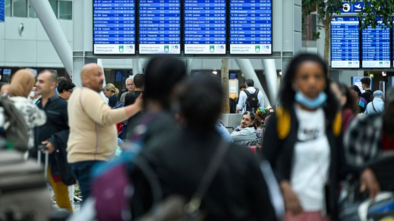 Un tiers des vols supprimés à l'aéroport de Düsseldorf en raison d'une grève