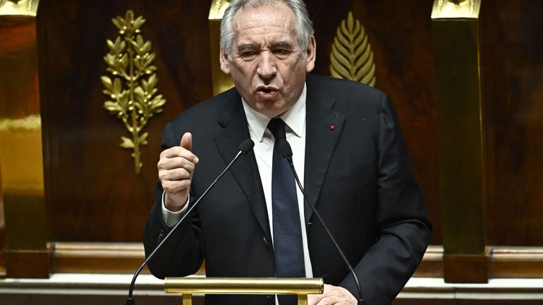 France : le Premier ministre François Bayrou échappe à la censure parlementaire sur le budget de l'Etat