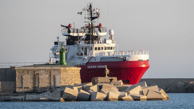 Sauvetages en Méditerranée : 90 migrants, dont certains sans gilet de sauvetage, secourus depuis vendredi par l'Ocean Viking