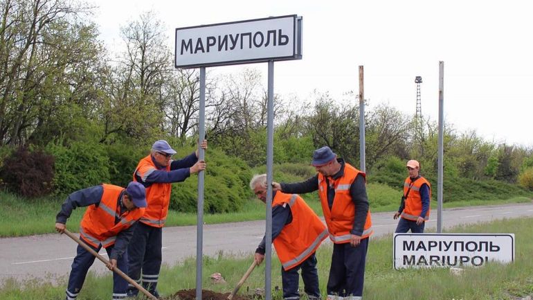 Pénurie alimentaire, nouveaux maires pro-russes, disparations : la (sur)vie sous occupation russe dans le sud de l'Ukraine