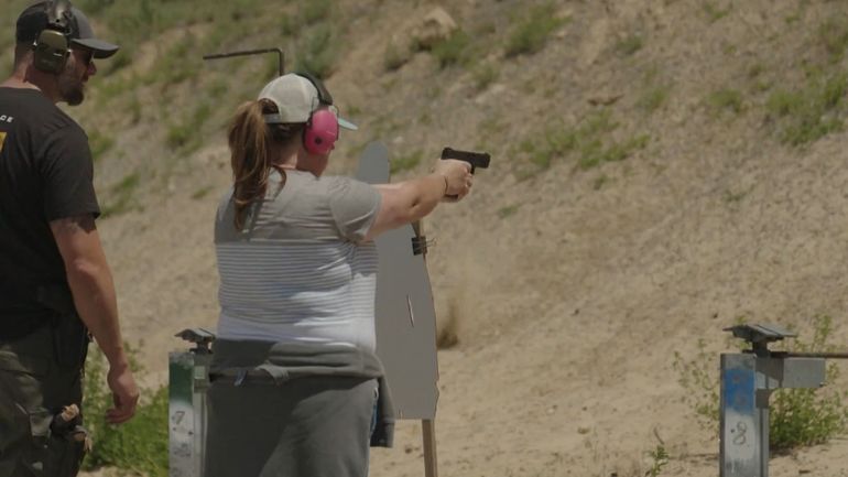 Dans l'Utah, les enseignants sont encouragés à porter une arme en classe, des entraînements spécifiques sont même prévus pour eux