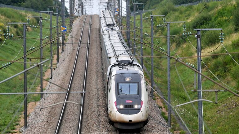 Attaques contre le réseau ferroviaire français : le profil de certains saboteurs identifié, selon Gérald Darmanin