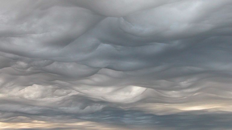 Apprenez à identifier les 12 nouveaux nuages répertoriés dans l'atlas  international 