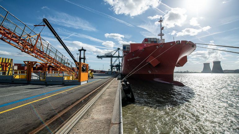 Plus d'une tonne de cocaïne saisie par les agents de la douane au port d'Anvers