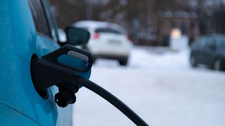 L'autonomie des voitures éléctriques pourrait baisser de 10 à 30% en hiver, d'après une étude norvégienne