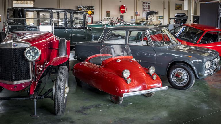 La balade de Carine : Mahymobiles, le plus grand musée de l’Automobile