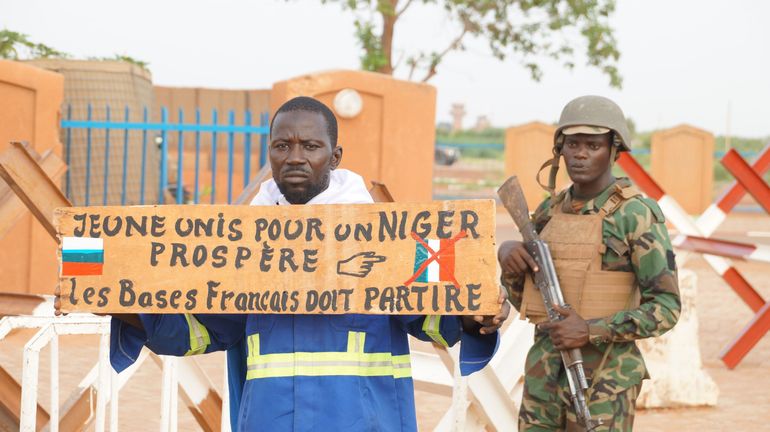 Niger : plusieurs milliers de personnes rassemblées à Niamey en soutien au régime militaire putschiste