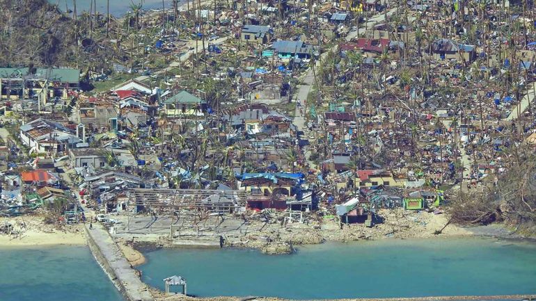 Au Philippines, plus de 20 morts suite au passage du typhon Rai