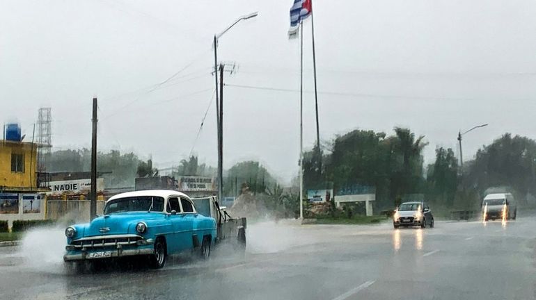 L'ouragan Ida touche terre à Cuba avant d'aller menacer la Louisiane