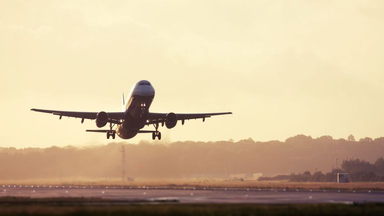 Un pilote d'ITA Airways licencié pour s'être prétendument endormi pendant un vol