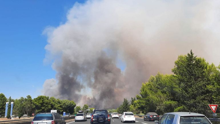 De nouveaux incendies touchent le sud-est de la France, 350 hectares brûlés dans le Gard