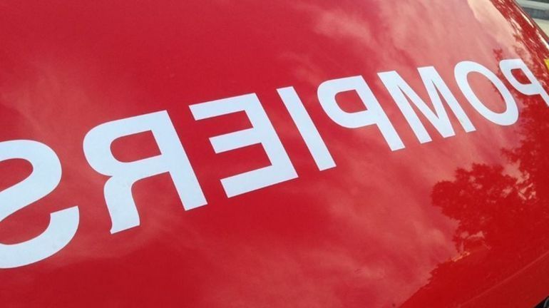 Hélécine : incendie dans une ferme à Linsmeau, un blessé léger