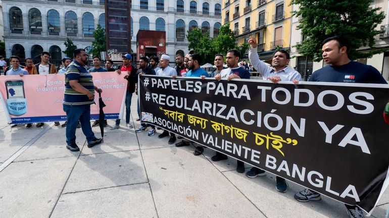 Espagne : le gouvernement souhaite régulariser 500.000 migrants, 
