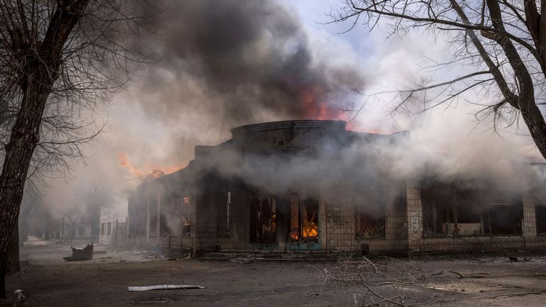 Ukraine : 4 civils tués dans le bombardement d'un centre de distribution d'aide dans l'Est
