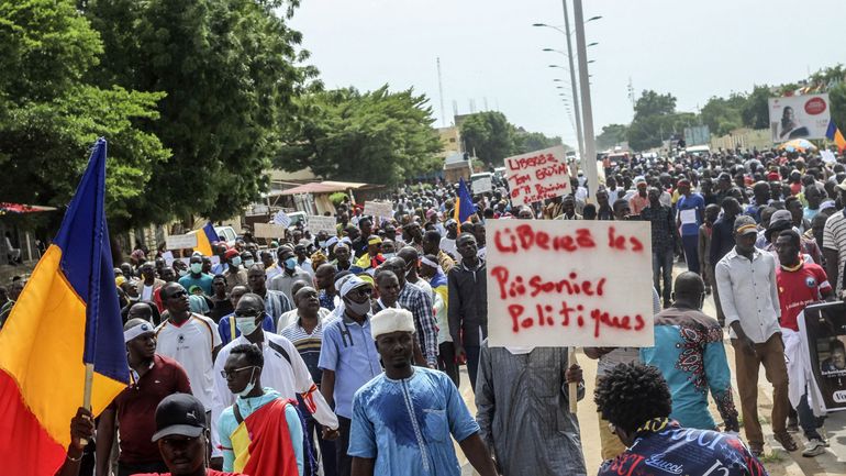 Au Tchad, plusieurs centaines de manifestants contre la junte