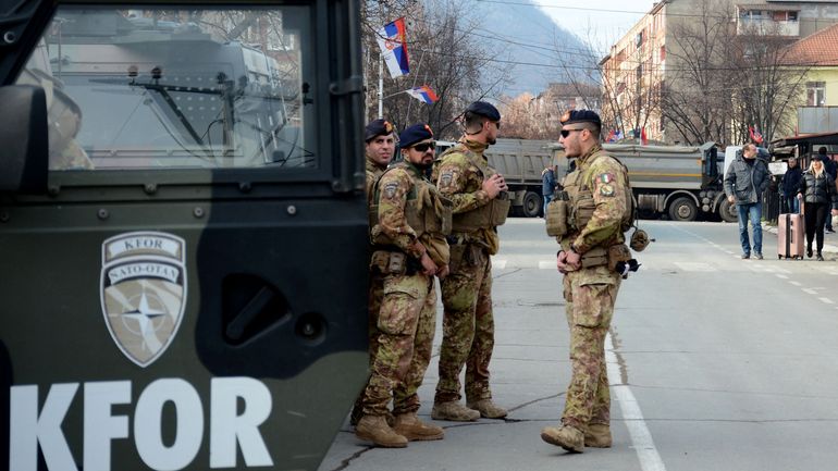 Tensions au Kosovo : la levée de barrages serbes a ramené le calme à la frontière