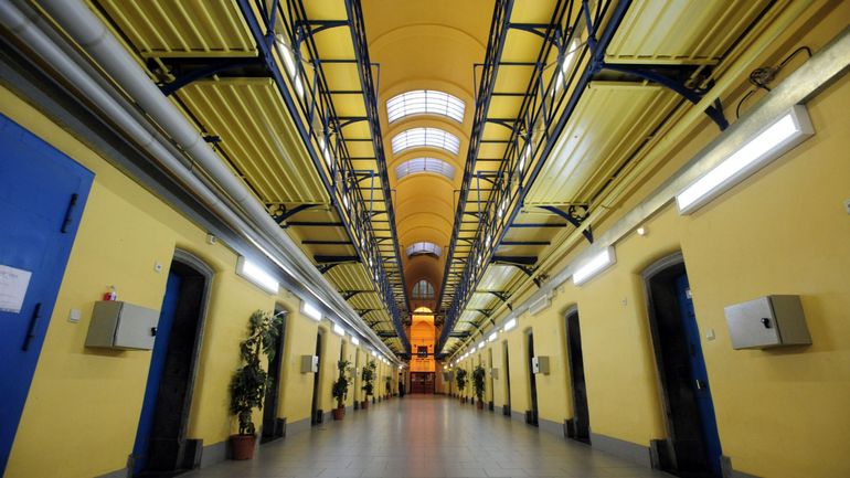 Hainaut : en l’absence de réactions à leurs attentes, les agents en charge du transfèrement des détenus ont activé un préavis de grève