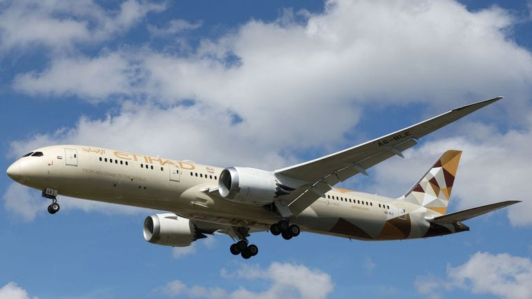 Douze blessés après un nouvel incident de turbulences sur un vol entre Doha et Dublin
