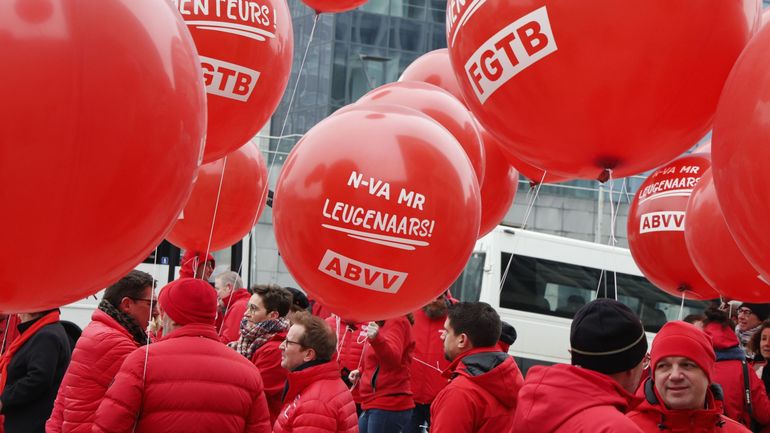 La FGTB va attaquer en justice la limitation des allocations de chômage