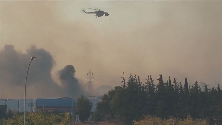 Grèce : canicule et vents violents attisent plusieurs incendies dont un proche du centre d'Athènes