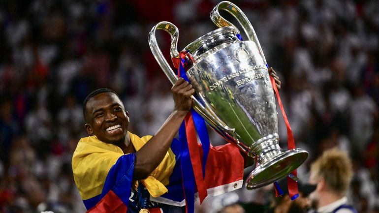 Willian Pacho, le phénomène parisien généré par Toby Alderweireld… et Dorian Dessoleil