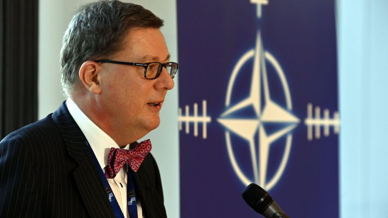 Le mouvement diplomatique 2022 prévoit des rotations à Paris, Vienne et l'Otan