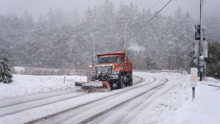 La Californie sous la neige à cause d'un inhabituel blizzard